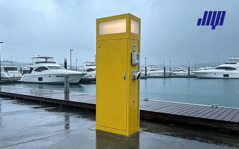 Lighthouse Power Pedestal: Understanding Shore Power Solutions 16 Diagram explaining how lighthouse power pedestal transmits stable, protected shore power to moored boats with circuit protection and corrosion resistance