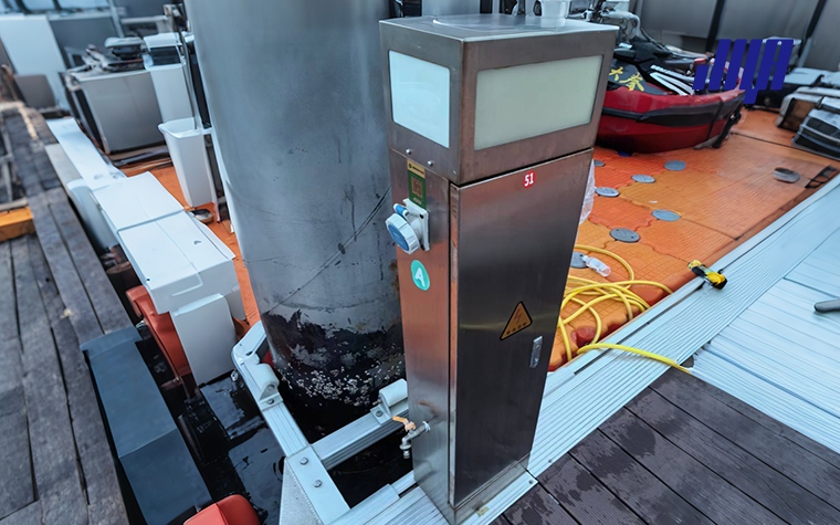 Marina Power Pedestal Installation Guide: NEC 555 Requirements 4 Diagram illustrating NEC 555 datum plane and minimum mounting height requirements for marina power pedestals