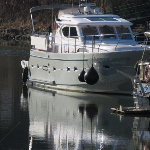 Shore Power Upgrades vs Basic Dock Improvements: ROI Comparison 4 Environmental Impact