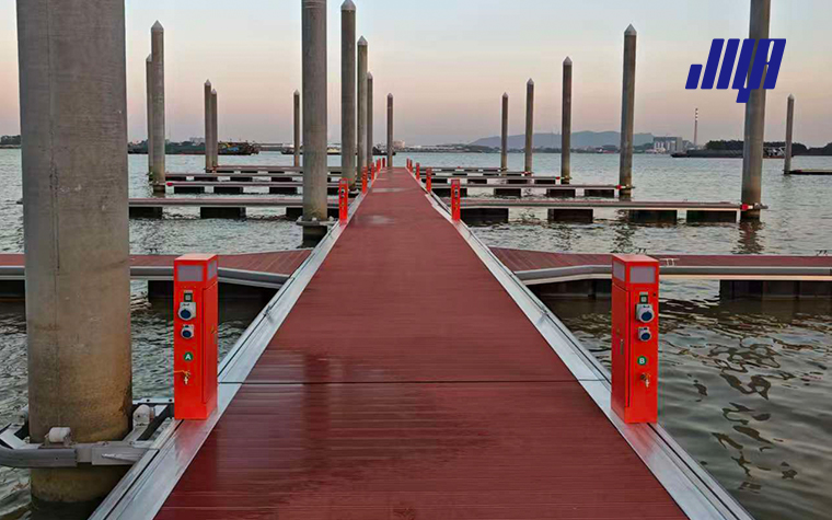 Yacht Power & Water Pedestal